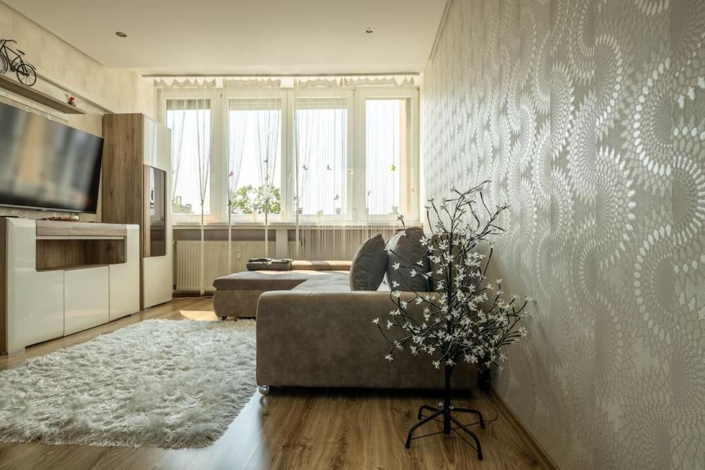 Martonfalvi Penthouse W Jacuzzi Debreczyn Zewnętrze zdjęcie